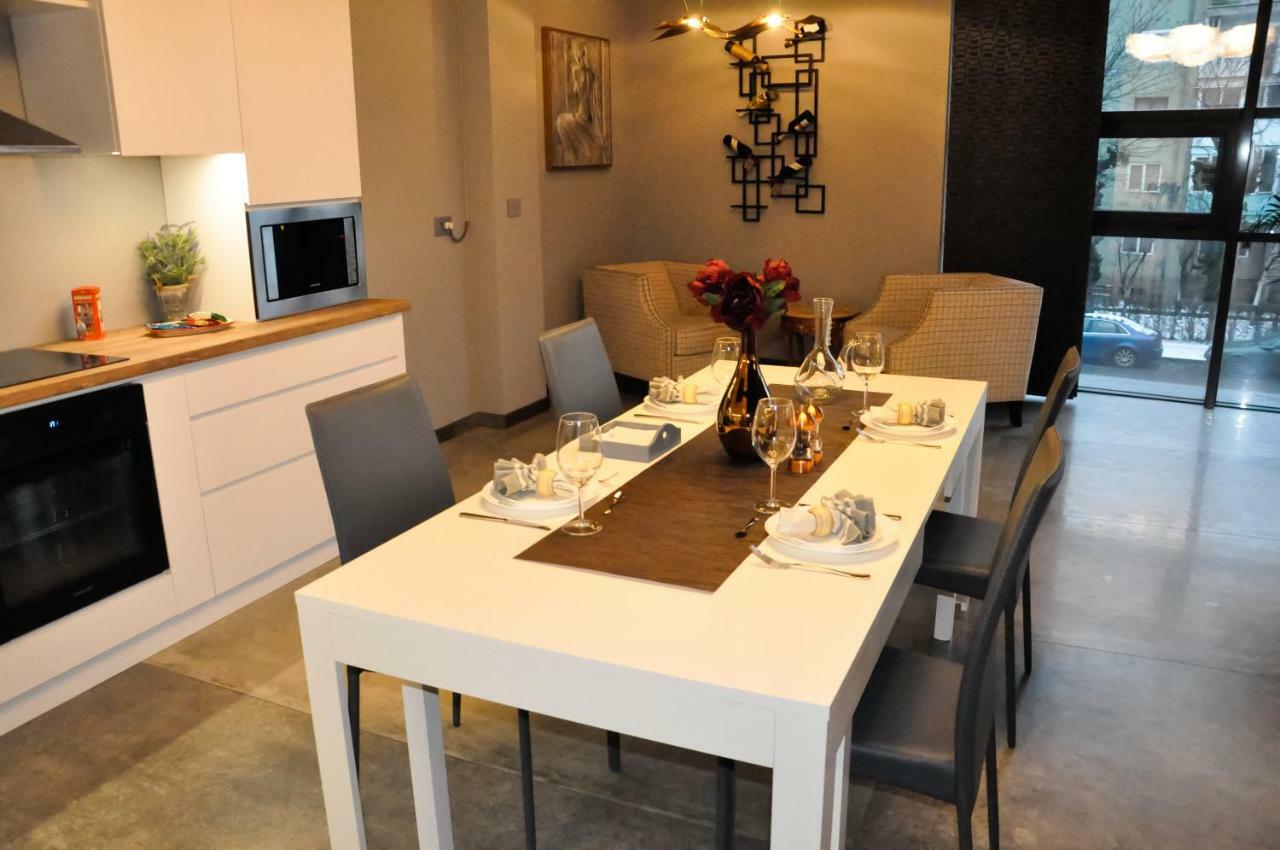 אראד Rubio Residence - Accmonia Luxury Apartment מראה חיצוני תמונה
