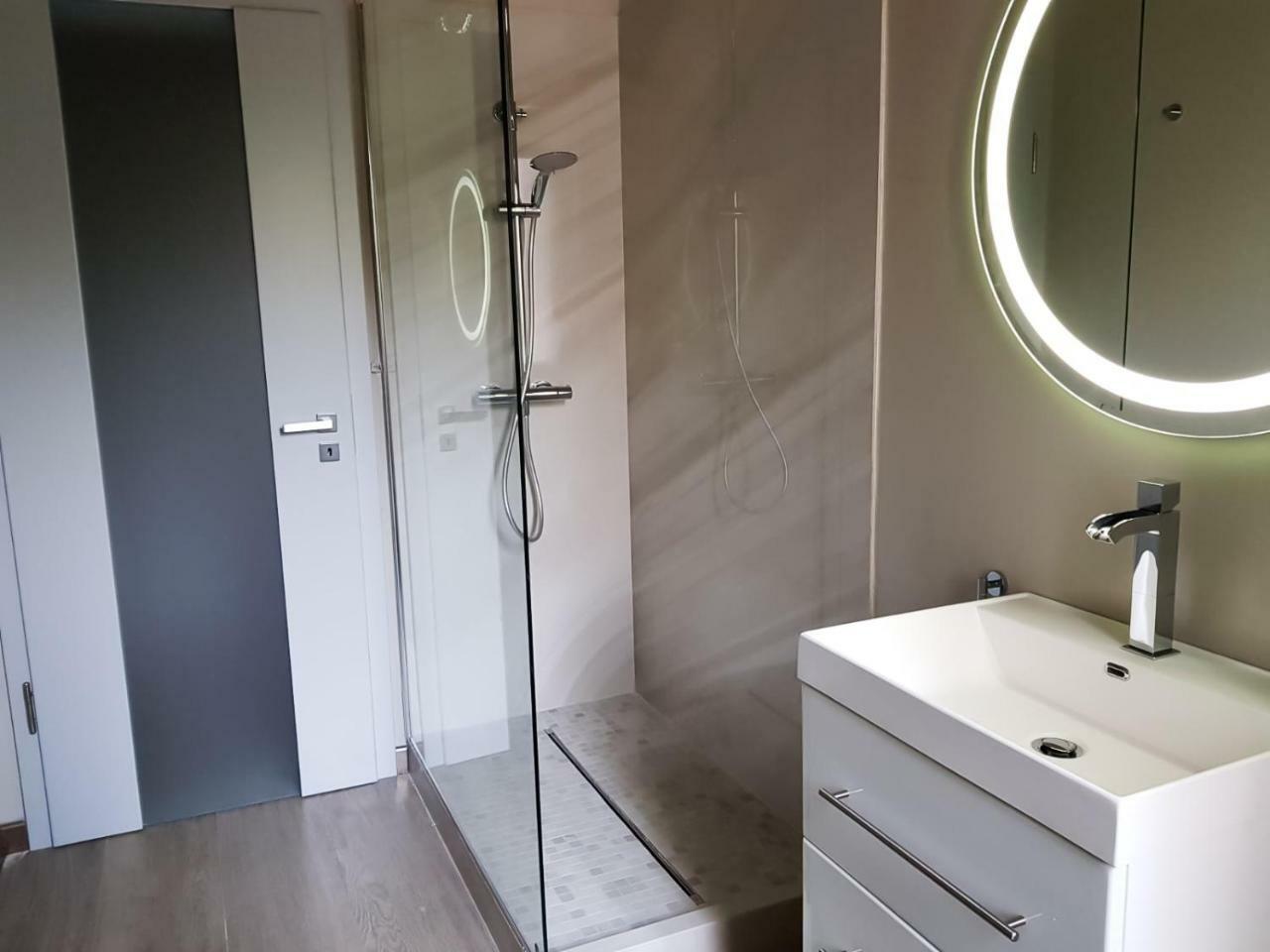 אראד Rubio Residence - Accmonia Luxury Apartment מראה חיצוני תמונה