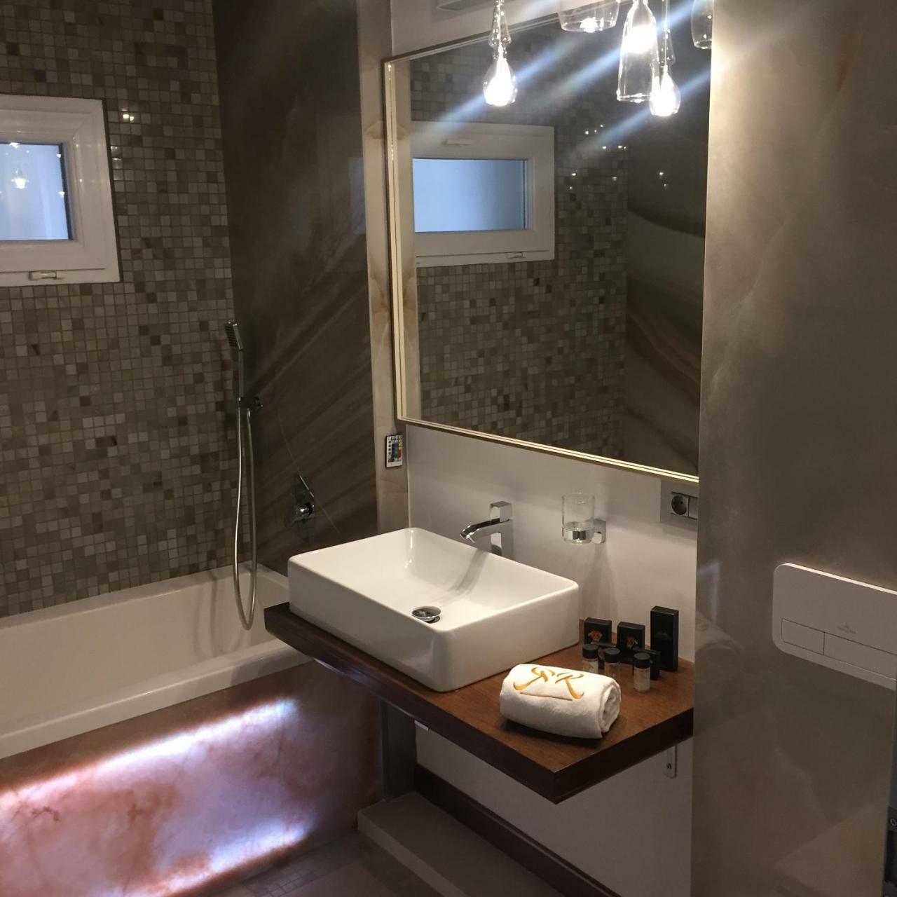 אראד Rubio Residence - Accmonia Luxury Apartment מראה חיצוני תמונה